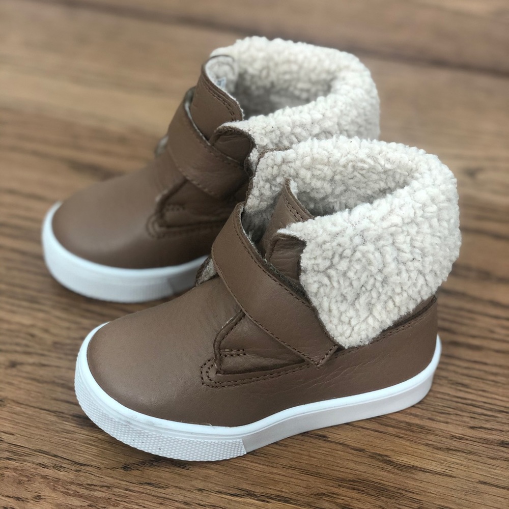 Freshly Picked Leather and Sherpa Boots